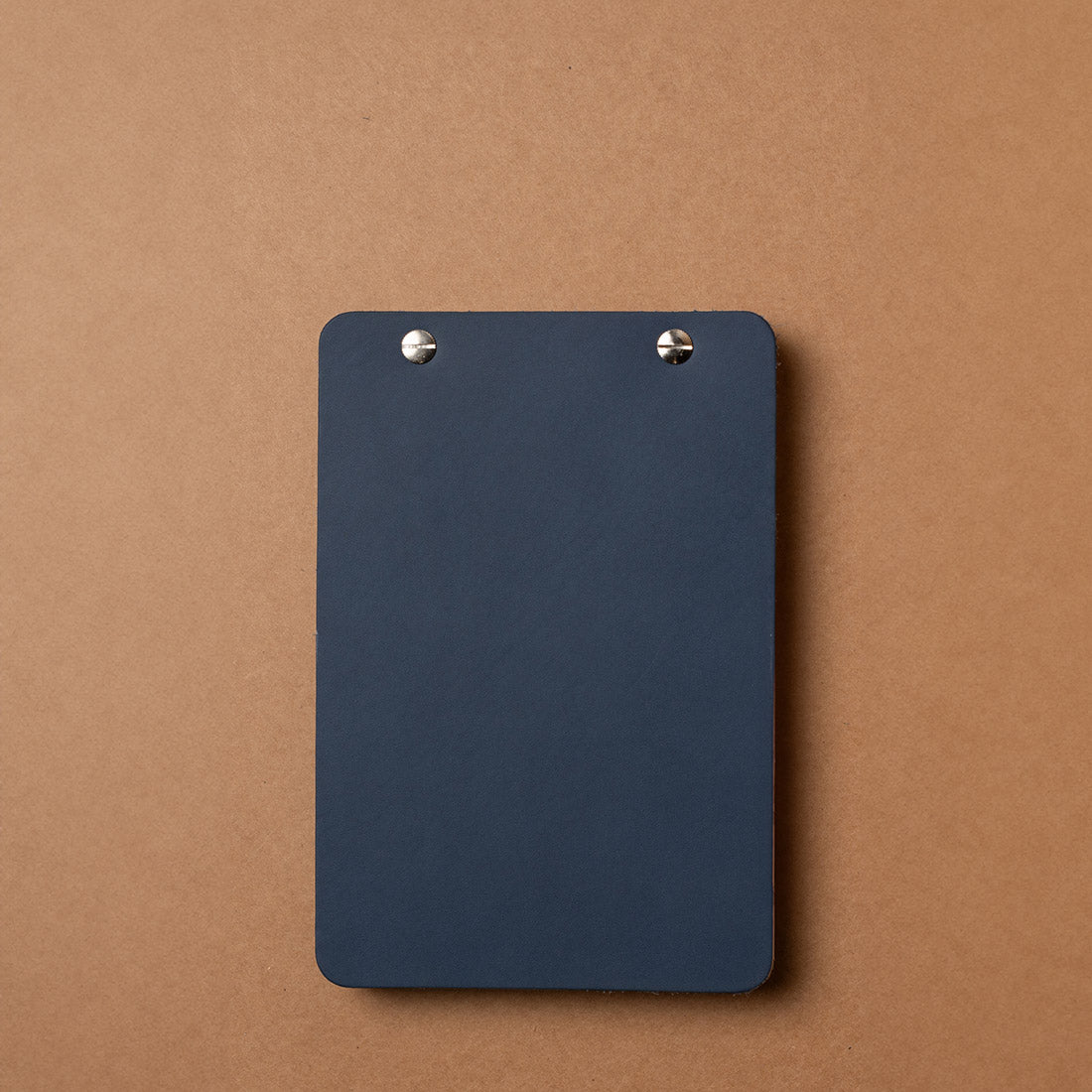 Carnet Ikraft M cobalt cuir de La Compagnie du Kraft