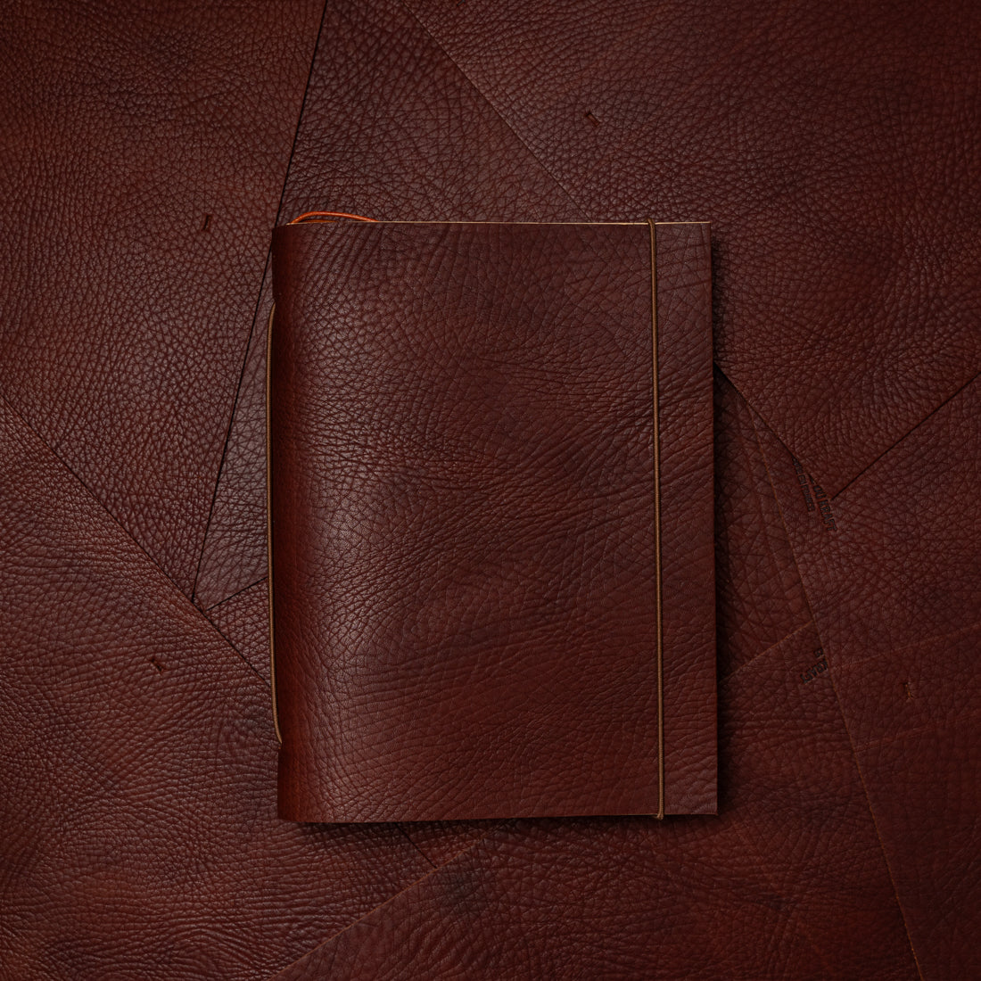 DuOrganum crinkled leather notebook