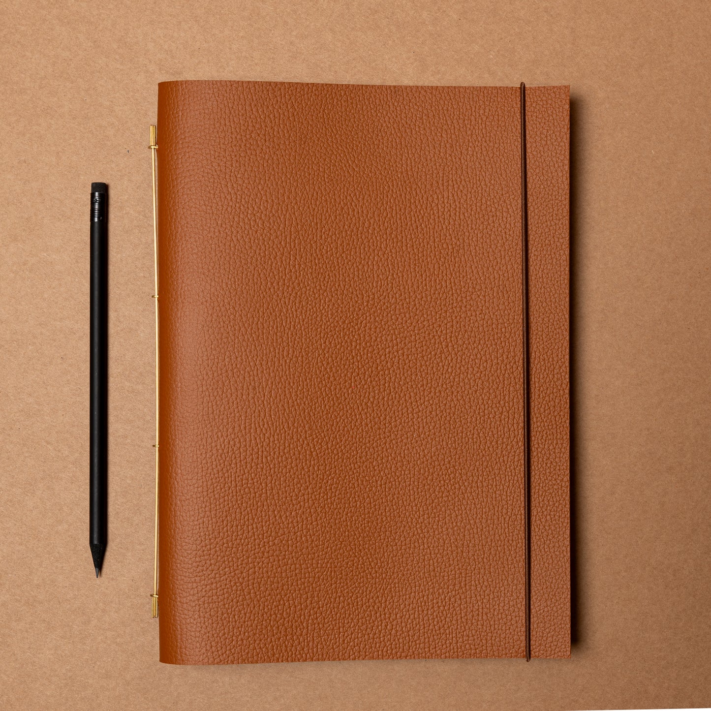 Carnet cuir Novum Organum – rechargeable & personnalisable