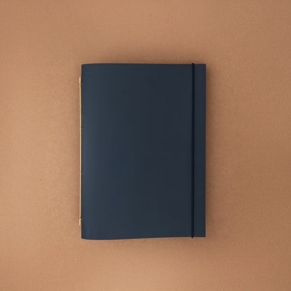 Carnet Novum Organum cuir cobalt de La Compagnie du Kraft